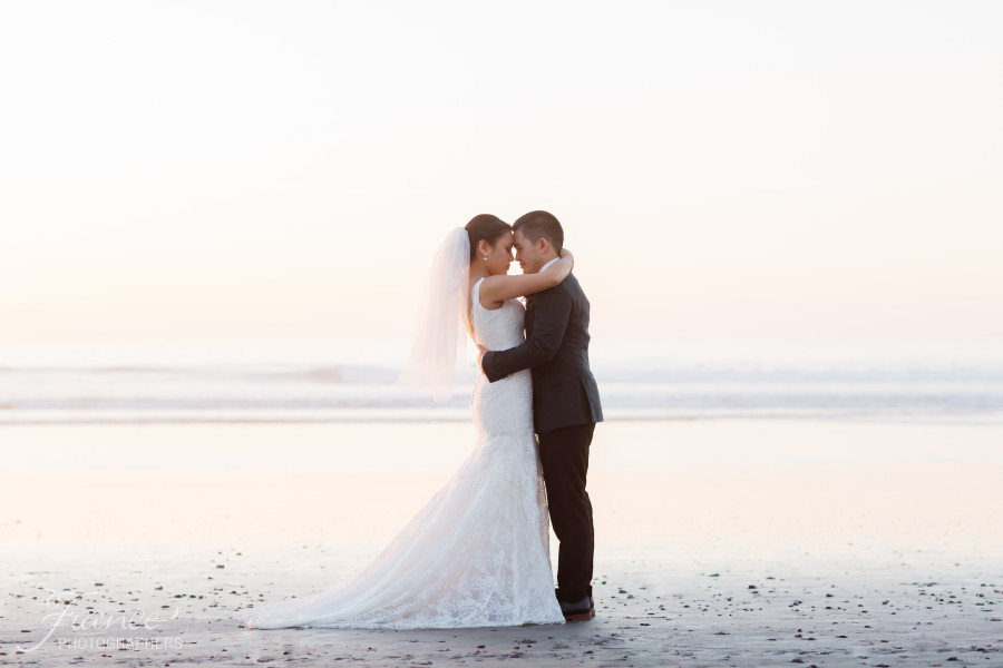 Scripps Seaside Forum Wedding Photos-17