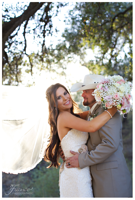 Country San Diego Wedding Photo with France Photographers