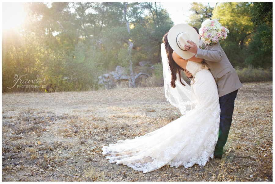 Country San Diego Wedding Photo with France Photographers